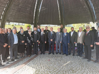 Turgut Özal'ı mezarı başında andık.